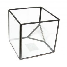 Szklane ozdobne terrarium